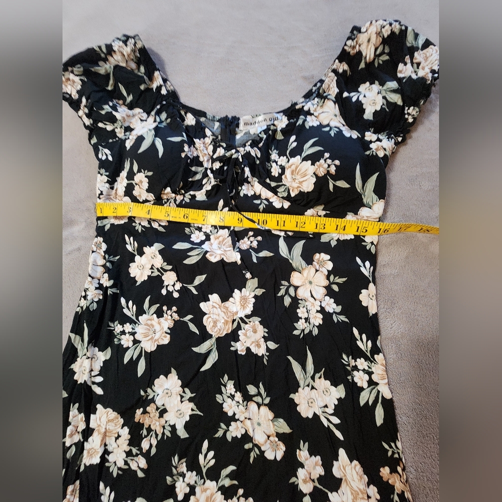Madden Girl Dress - Picture 6 of 11
